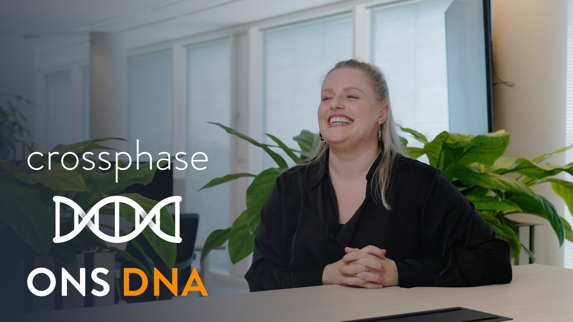 Thumbnail Nina liggend